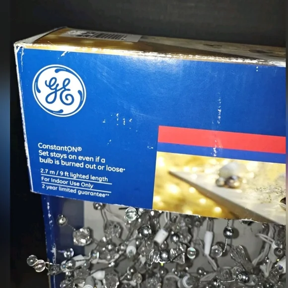 GE ConstantON 100 Clear Lights Glitter Gem Garland 9 FT White Wire Silver Balls
